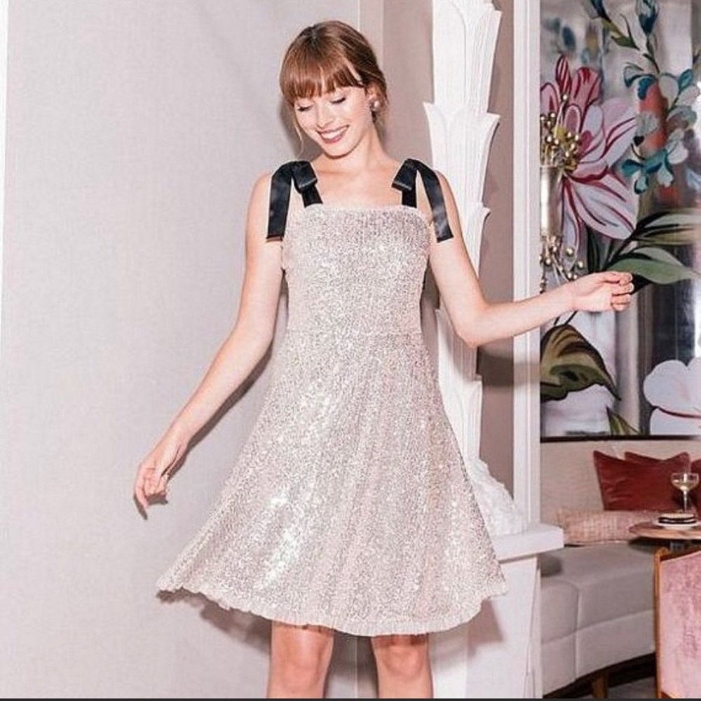 Gal Meets Glam Diana Dress size 0 & 4